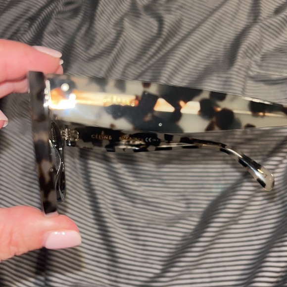 Lightly used Celine sunglasses. - Picture 5 of 9